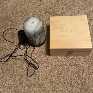 Essential oil diffuser